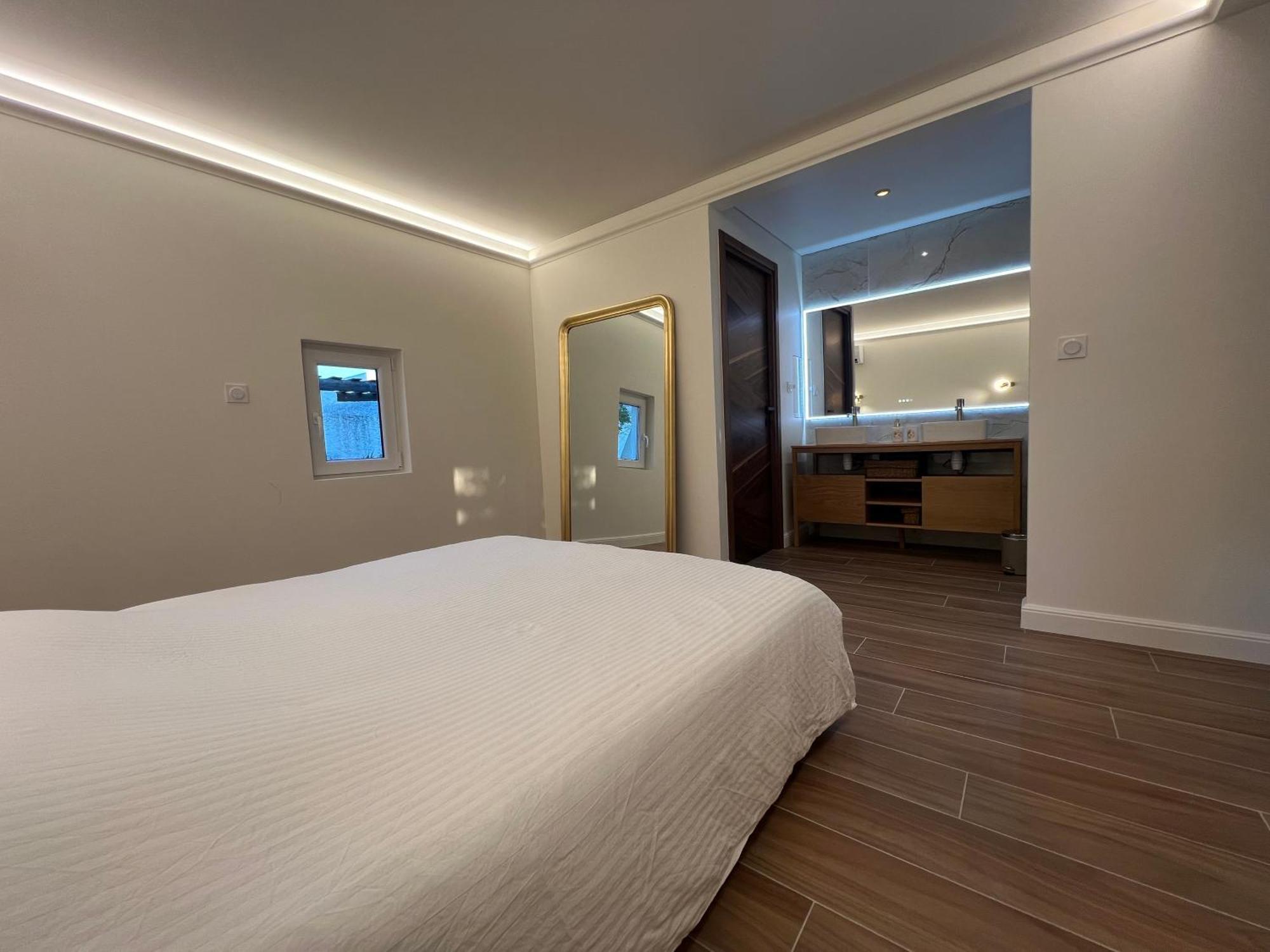 Villa 31 - Modern Suite Agde Ngoại thất bức ảnh